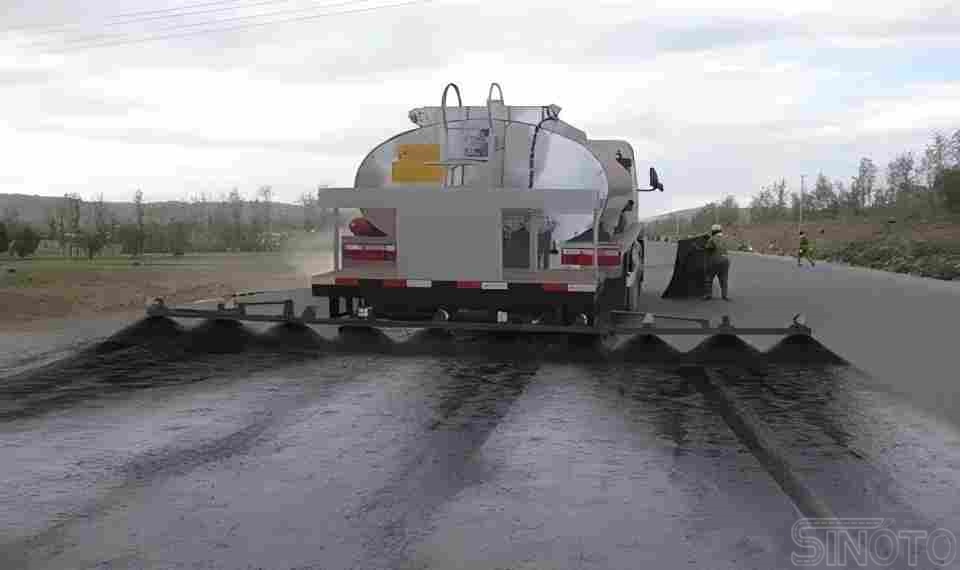 news3.3Cement Spreader Trucks